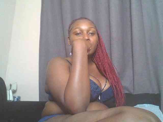 SexyBanni webcam