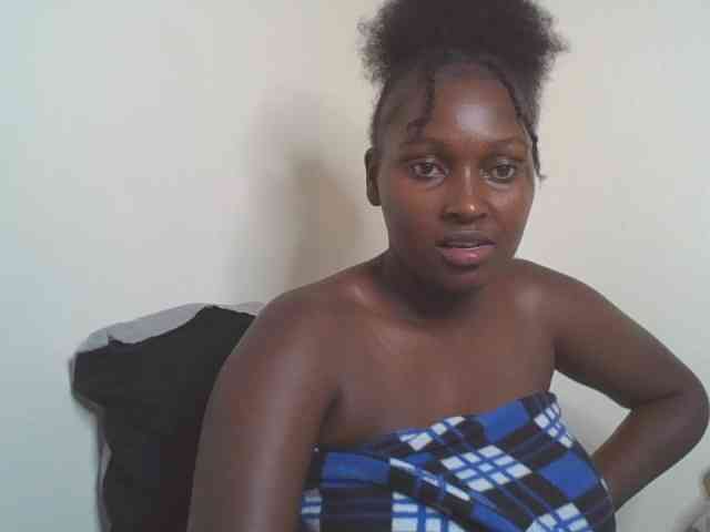 SexyBanni webcam