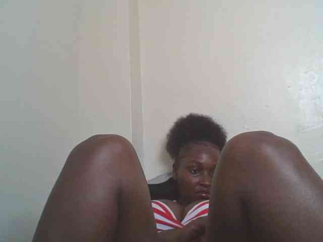 SexyBanni webcam