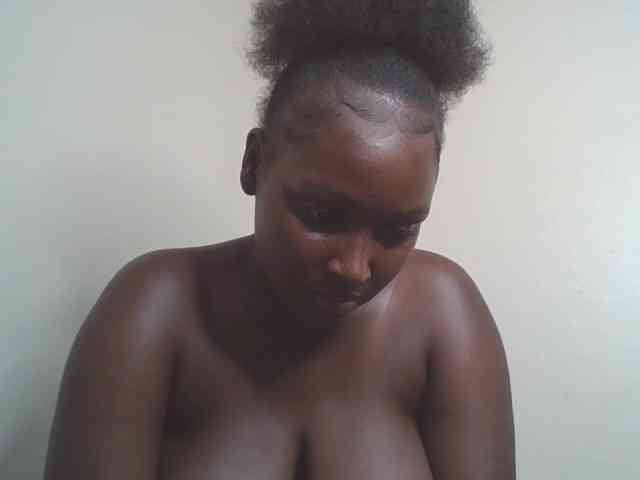 SexyBanni webcam