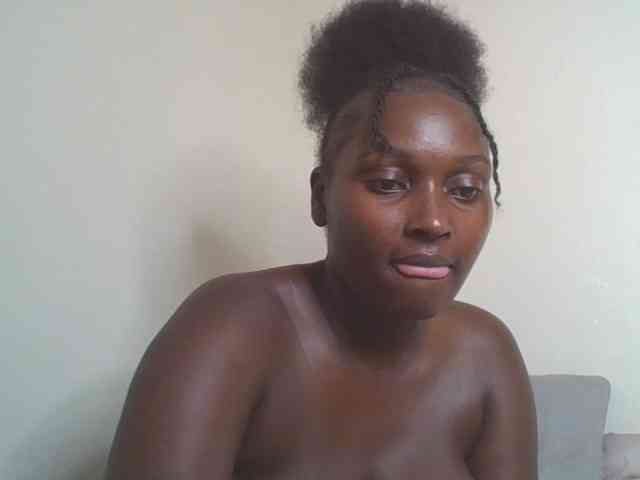 SexyBanni webcam