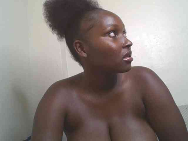 SexyBanni webcam