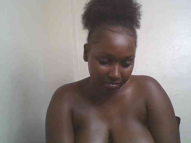 SexyBanni webcam