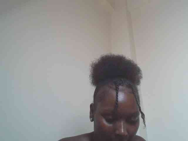 SexyBanni webcam