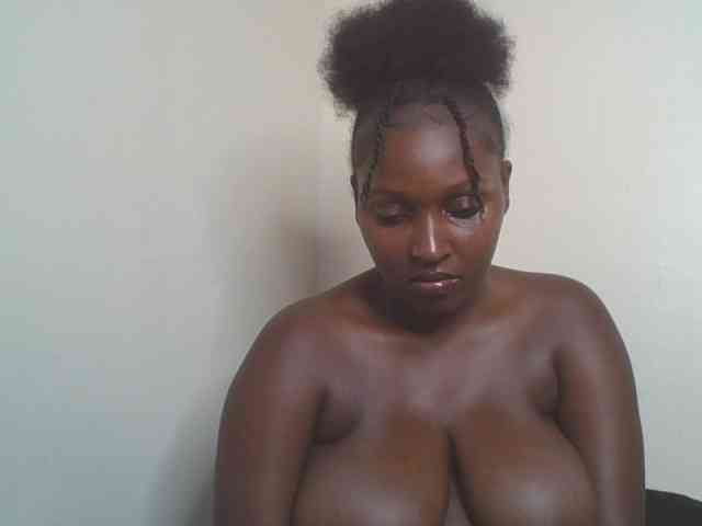 SexyBanni webcam