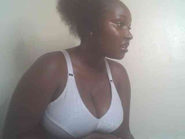 SexyBanni webcam