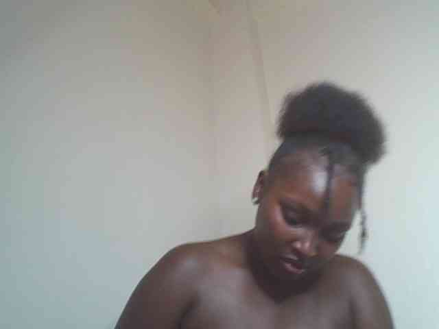 SexyBanni webcam