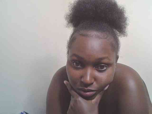 SexyBanni webcam