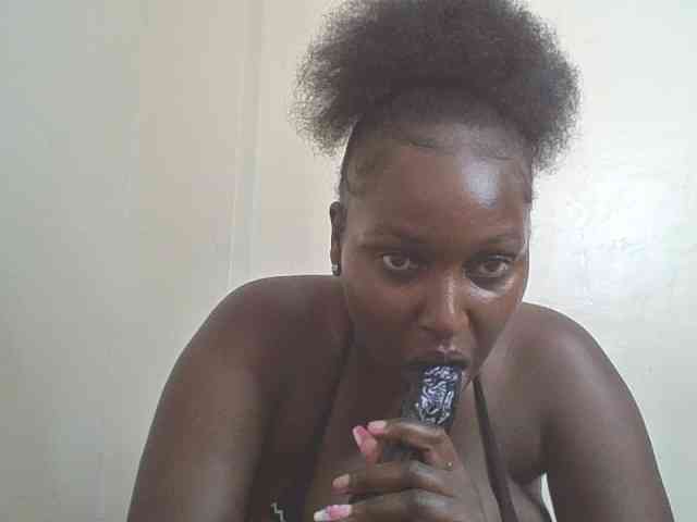 SexyBanni webcam
