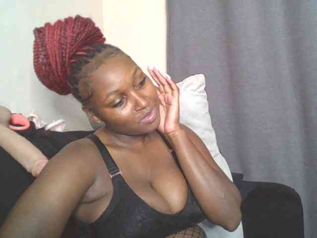 SexyBanni webcam