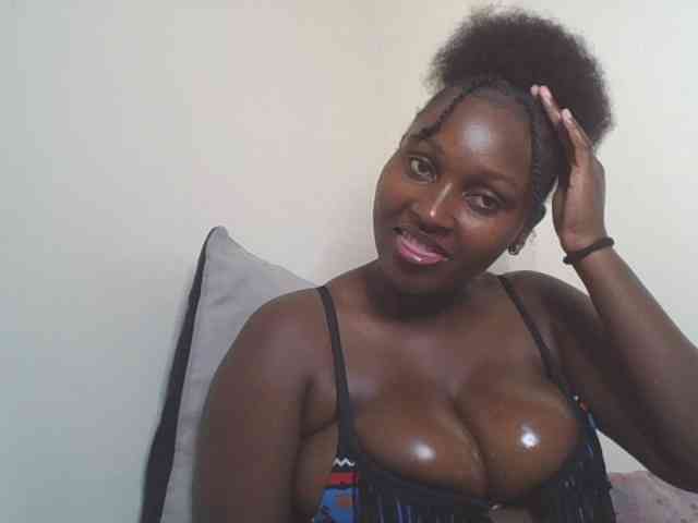 SexyBanni webcam