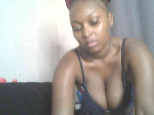 SexyBanni webcam