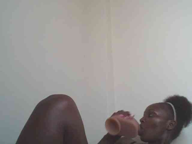 SexyBanni webcam