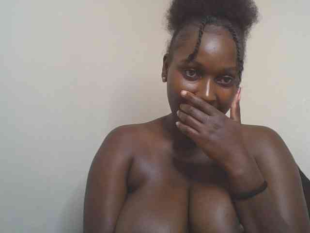 SexyBanni webcam