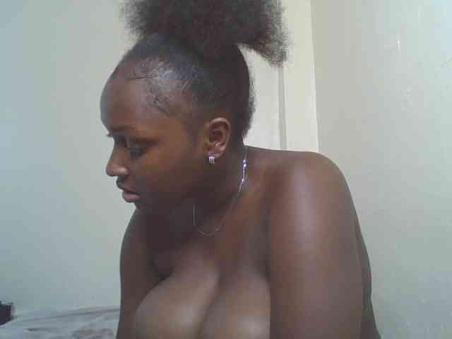 SexyBanni webcam