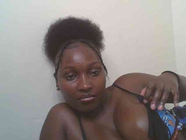 SexyBanni webcam