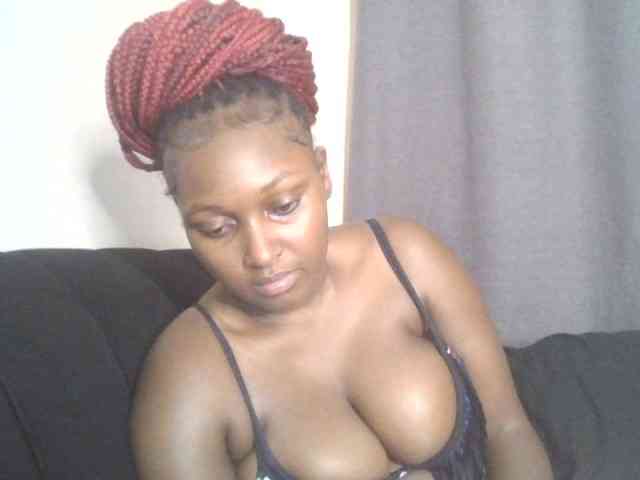 SexyBanni webcam