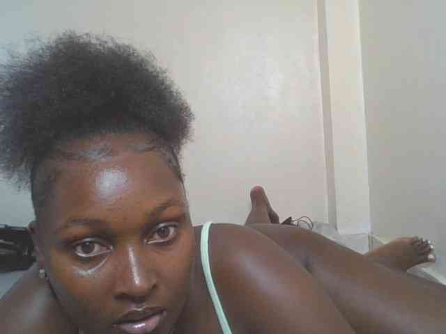 SexyBanni webcam