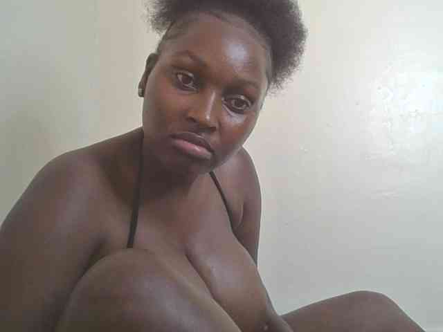 SexyBanni webcam