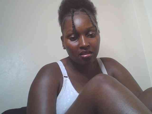 SexyBanni webcam