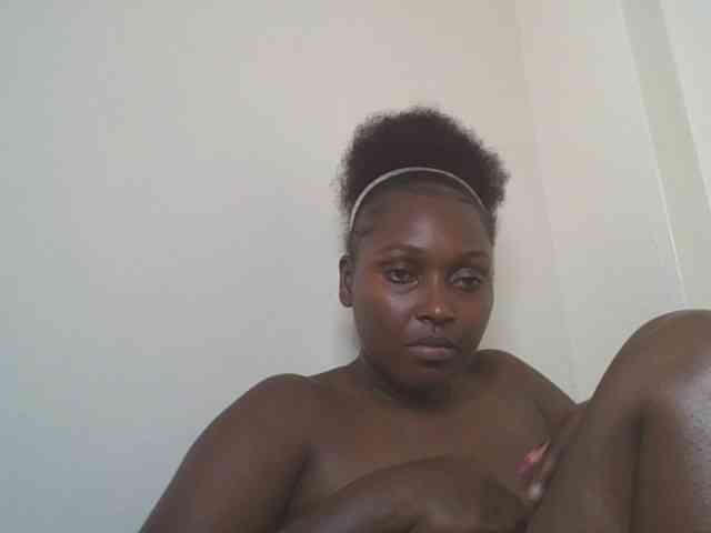 SexyBanni webcam