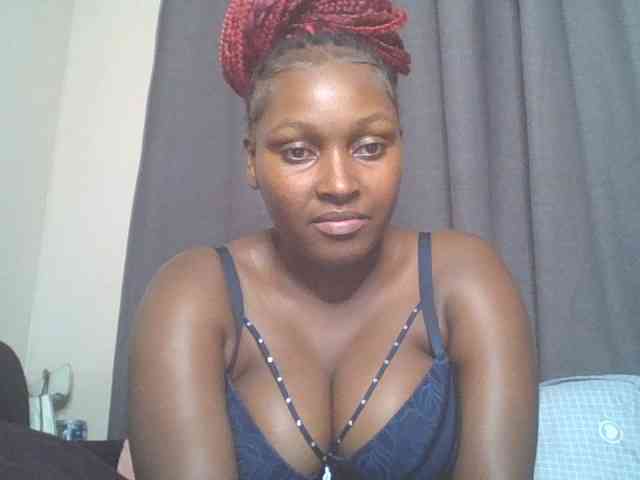 SexyBanni webcam