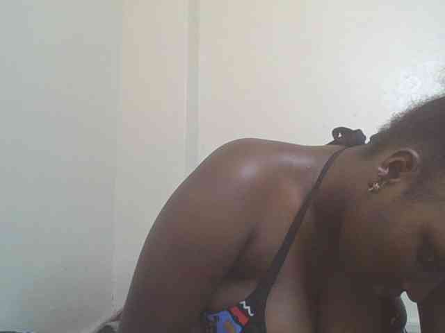 SexyBanni webcam