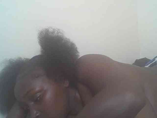 SexyBanni webcam