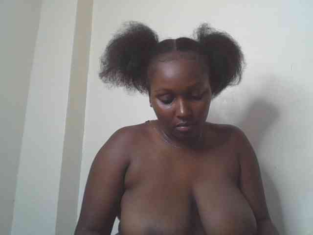 SexyBanni webcam