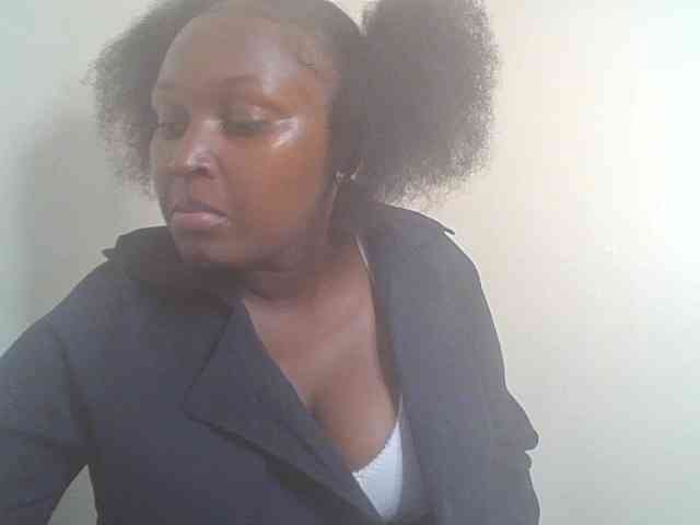 SexyBanni webcam
