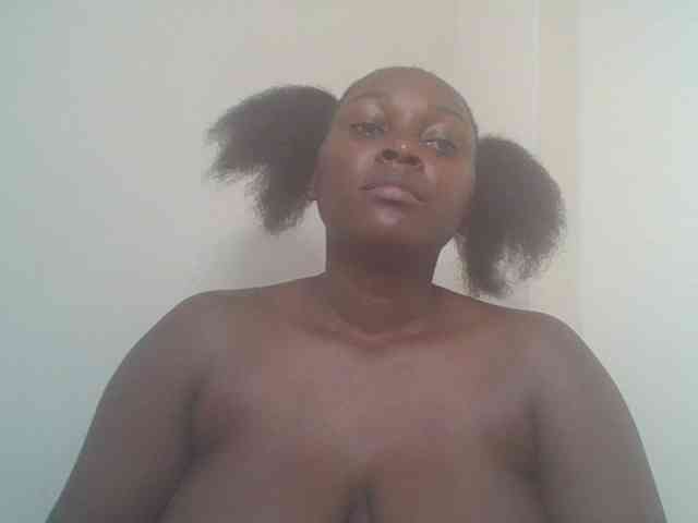SexyBanni webcam
