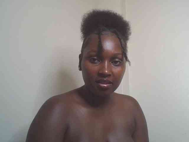SexyBanni webcam
