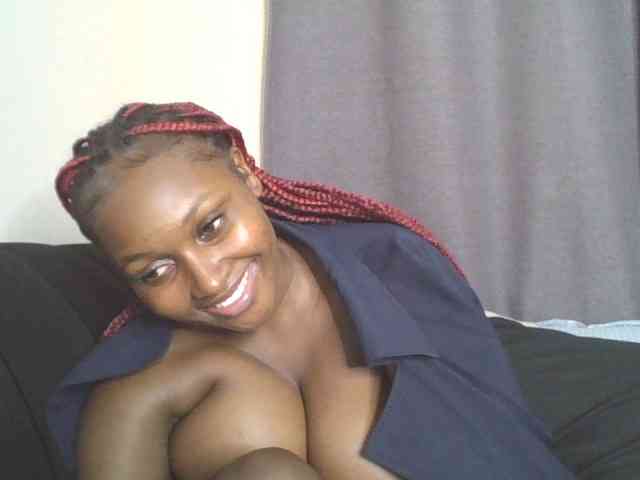 SexyBanni webcam