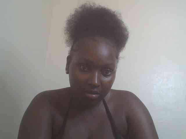 SexyBanni webcam