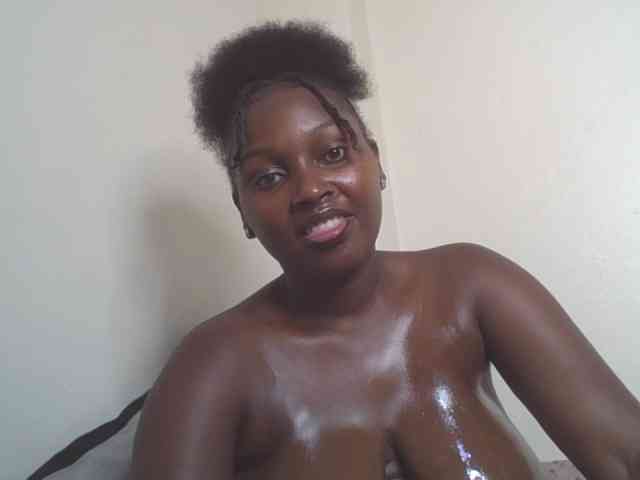 SexyBanni webcam
