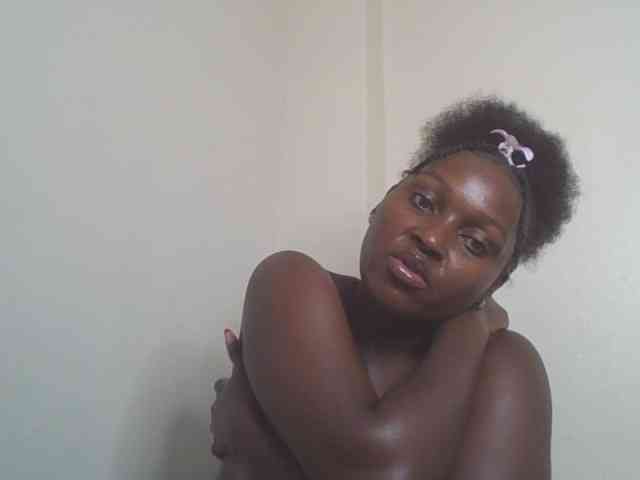 SexyBanni webcam