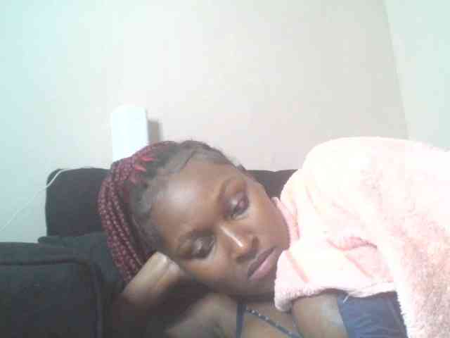 SexyBanni webcam