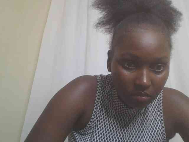SexyBanni webcam