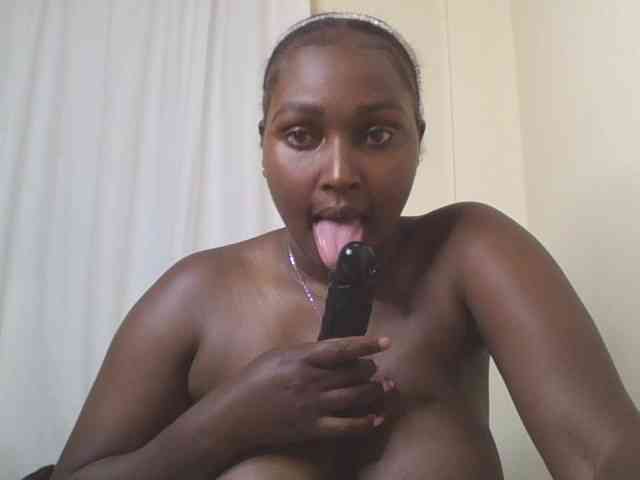 SexyBanni webcam