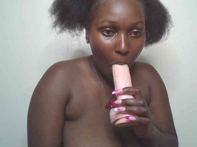 SexyBanni webcam