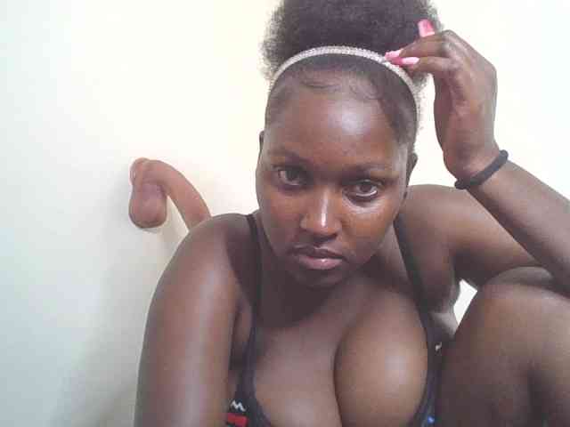 SexyBanni webcam