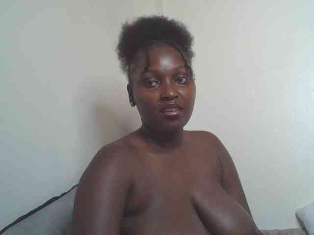 SexyBanni webcam