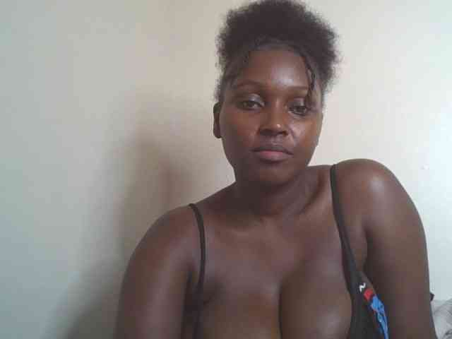 SexyBanni webcam