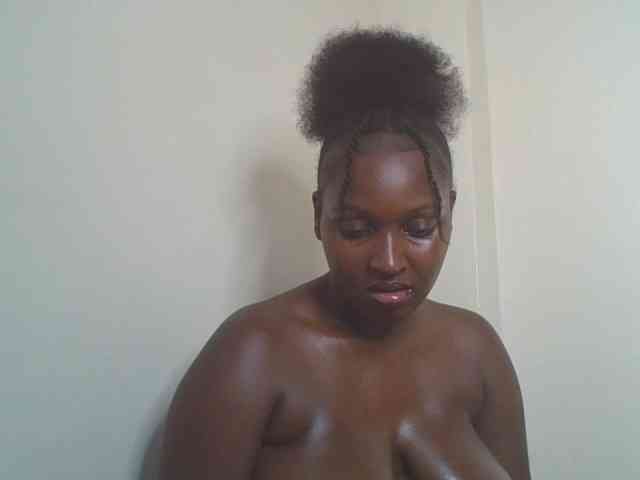 SexyBanni webcam