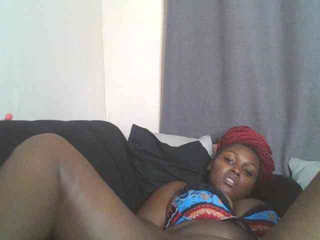 SexyBanni webcam