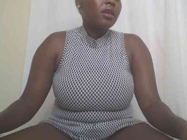 SexyBanni webcam