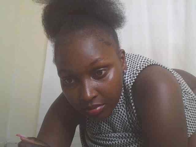 SexyBanni webcam