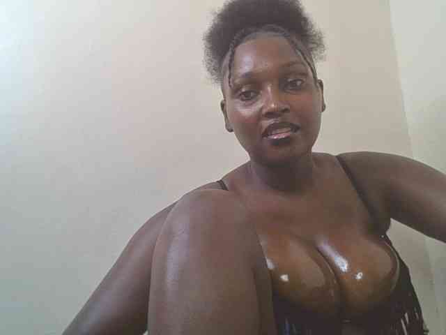 SexyBanni webcam