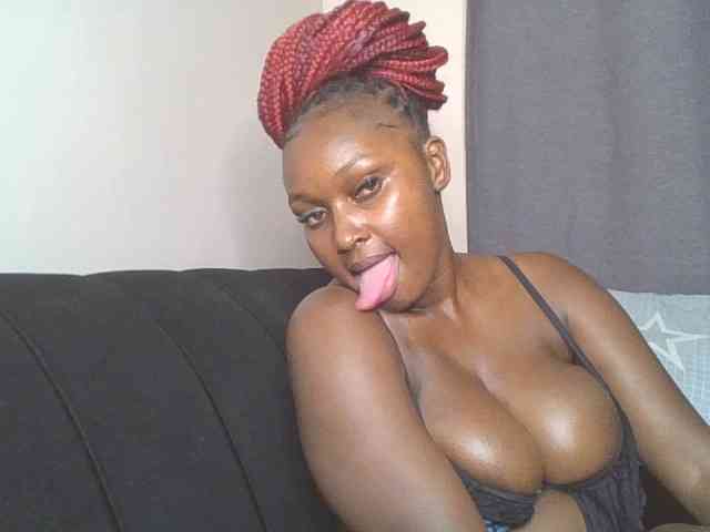 SexyBanni webcam