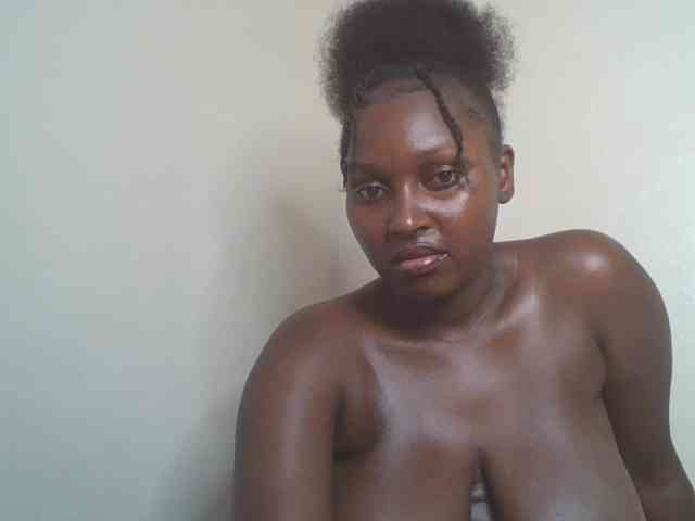SexyBanni webcam